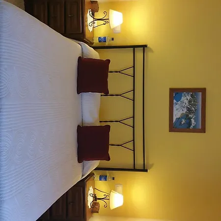 Casa De Aldea El Frade Hotel Ribadesella