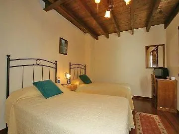 Отель Casa De Aldea El Frade