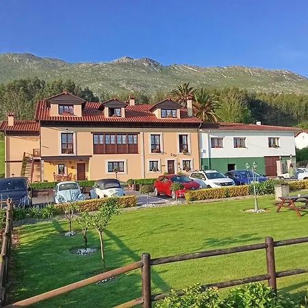 Casa De Aldea El Frade ホテル リバデセリャ