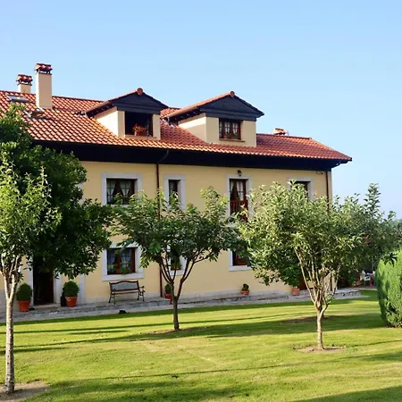 Casa De Aldea El Frade ホテル 2*