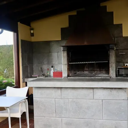 ホテル Casa De Aldea El Frade 2*