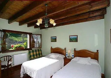 Casa De Aldea El Frade