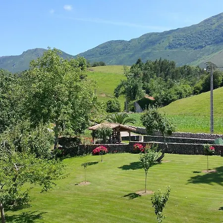 ホテル Casa De Aldea El Frade 2*