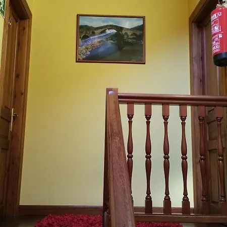 Casa De Aldea El Frade Otel 2*