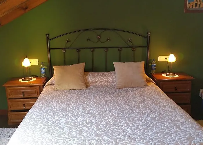 Casa De Aldea El Frade 2*