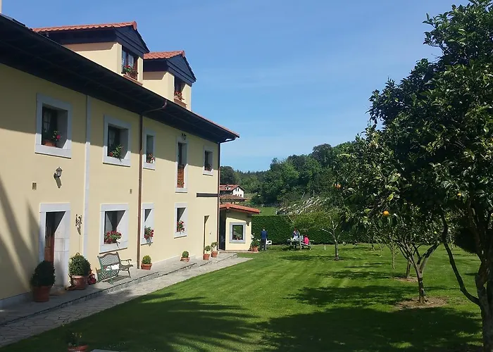 Casa De Aldea El Frade Hotel Ribadesella
