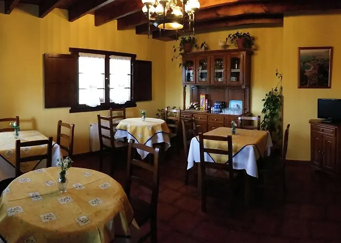 Hotel Casa De Aldea El Frade 2*